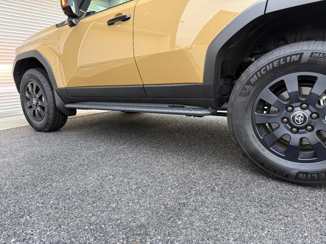 ランドクルーザー２５０ ＺＸファーストエディション　丸目ヘッドランプ　シグネチャーイルミ　１２．３型ＪＢＬプレミアムサウンドナビゲーション　トヨタチームメイト　デジタルインナーミラー　全周囲カメラ　前後ドラレコ内蔵　ＨＤＭＩ入力端子（25枚目）