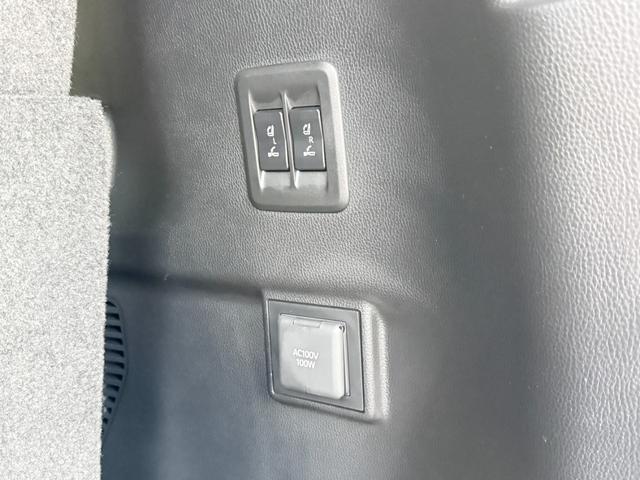 ランドクルーザー２５０ ＺＸファーストエディション　丸目ヘッドランプ　シグネチャーイルミ　１２．３型ＪＢＬプレミアムサウンドナビゲーション　トヨタチームメイト　デジタルインナーミラー　全周囲カメラ　前後ドラレコ内蔵　ＨＤＭＩ入力端子（32枚目）