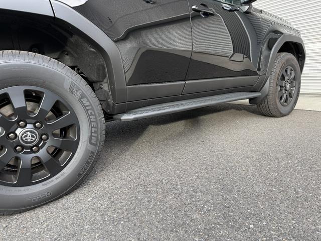 ランドクルーザー２５０ ＶＸファーストエディション　１２．３インチＪＢＬサウンドナビ　トヨタチームメイト　角目ヘッドランプ　寒冷地仕様　デジタルミラー　サンルーフ　パノラミックビューモニター　　シートヒーター＆シートクーラー　内装茶革（23枚目）