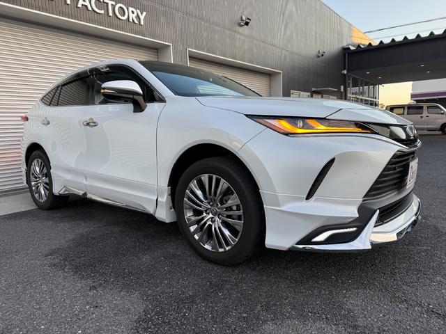 ハリアー Z 調光パノラマルーフ 12.3型JBLナビ モデリスタグランブレイズエアロ デジタルインナーミラ- 全周囲カメラ ドライブレコーダー内蔵 ヘッドアップディスプレイ レーダークルーズコントロール 内装黒(10枚目)