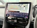 アルファードハイブリッド Ｚ　１３．２フリップダウンモニター　デジタルインナーミラー　チームメイト　ドラレコ前後　ツインムーンルーフ　ヘッドアップディスプレイ　シートヒーター　シートクーラー（8枚目）