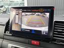 ハイエースバン スーパーＧＬ　ダークプライム　ＡＬＰＩＮＥ１１型フローティングナビ　デジタルミラー　パノラミックビュー　両側パワースライドドア　ＥＴＣ　ドラレコ前後　ステアリングスイッチ　プッシュスタート　ＡＣ１００Ｖ　ＴＶ　純正１５インチタイヤ（6枚目）