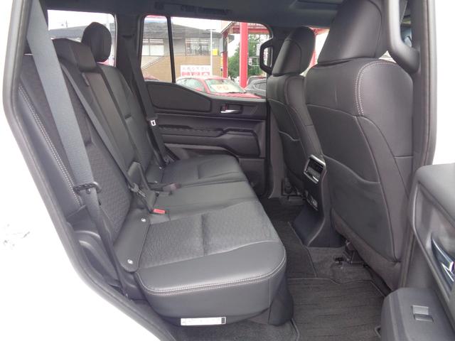 ランドクルーザー250 VX 1オーナー ユーザー買取 トヨタチームメイト サンルーフ レザーシート デジタルインナーミラー トヨタプレミアムサウンド パワーバックドア ETC シートエアコン ステアリングヒーター ドラレコ前後(19枚目)