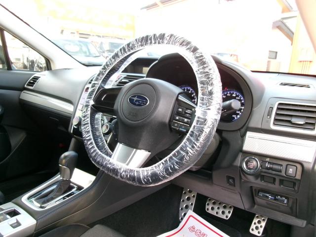 レヴォーグ １．６ＧＴ－Ｓアイサイト　アドバンスドセイフティｐｋｇ　純正ナビＴＶ　Ｓ（左）・Ｂカメラ　スマートキー×２　パワーシート　ＥＴＣ　パドルシフト　アイドリングストップ　純正ホイール　クルーズコントロール　Ｂｌｕｅｔｏｏｔｈ（11枚目）