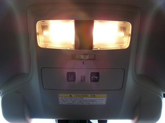 レヴォーグ １．６ＧＴ－Ｓアイサイト　アドバンスドセイフティｐｋｇ　純正ナビＴＶ　Ｓ（左）・Ｂカメラ　スマートキー×２　パワーシート　ＥＴＣ　パドルシフト　アイドリングストップ　純正ホイール　クルーズコントロール　Ｂｌｕｅｔｏｏｔｈ（39枚目）