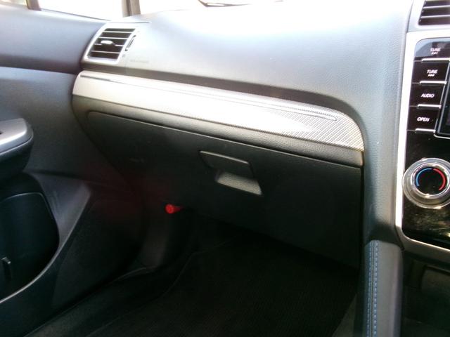 レヴォーグ １．６ＧＴ－Ｓアイサイト　アドバンスドセイフティｐｋｇ　純正ナビＴＶ　Ｓ（左）・Ｂカメラ　スマートキー×２　パワーシート　ＥＴＣ　パドルシフト　アイドリングストップ　純正ホイール　クルーズコントロール　Ｂｌｕｅｔｏｏｔｈ（42枚目）