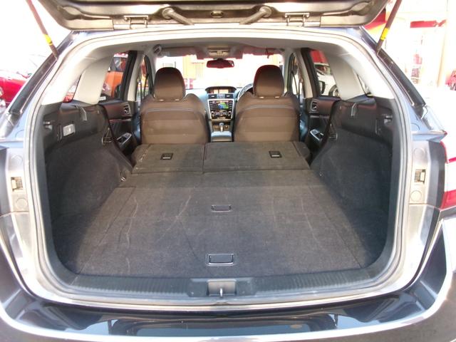 レヴォーグ １．６ＧＴ－Ｓアイサイト　アドバンスドセイフティｐｋｇ　純正ナビＴＶ　Ｓ（左）・Ｂカメラ　スマートキー×２　パワーシート　ＥＴＣ　パドルシフト　アイドリングストップ　純正ホイール　クルーズコントロール　Ｂｌｕｅｔｏｏｔｈ（55枚目）