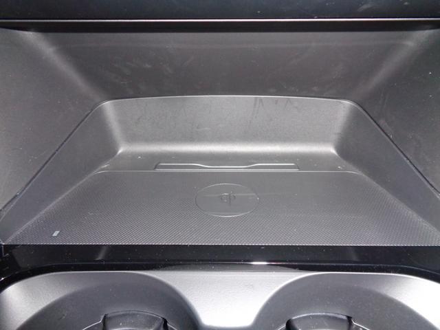 MAZDA3ファストバック 20S レトロスポーツエディション 6MT 純正エアロ(F・S・R)純正OPスーフスポイラー デジタルインナーミラー ハーフレザーシート 純正ナビTV 360°カメラ BOSEサウンド パワーシート シートヒーター 純正18AW LED(28枚目)