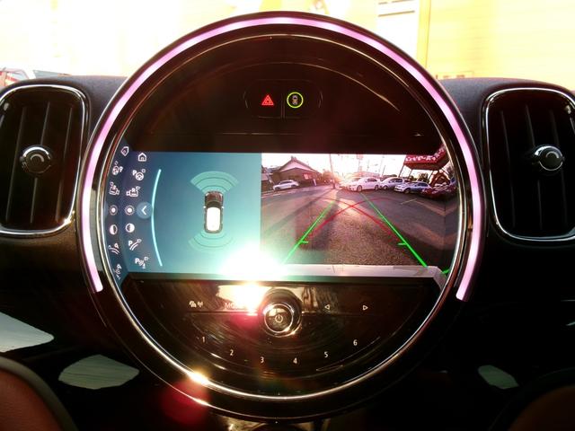 ＭＩＮＩ クーパーＳＤ　クロスオーバーオール４　オール４トリム　ペッパーｐｋｇ　置くだけ充電　パワーバックドア　純正ＨＤＤナビ　スマートキー×２　ＥＴＣ　前後ドラレコ　前席シートヒーター　Ｂカメラ　Ｂｌｕｅｔｏｏｔｈ　インテリジェントセーフティ　ウェルカムライト（26枚目）
