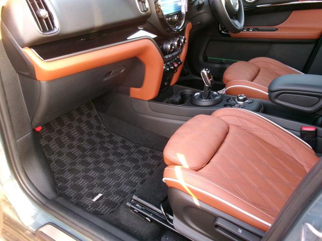 ＭＩＮＩ クーパーＳＤ　クロスオーバーオール４　オール４トリム　ペッパーｐｋｇ　置くだけ充電　パワーバックドア　純正ＨＤＤナビ　スマートキー×２　ＥＴＣ　前後ドラレコ　前席シートヒーター　Ｂカメラ　Ｂｌｕｅｔｏｏｔｈ　インテリジェントセーフティ　ウェルカムライト（53枚目）