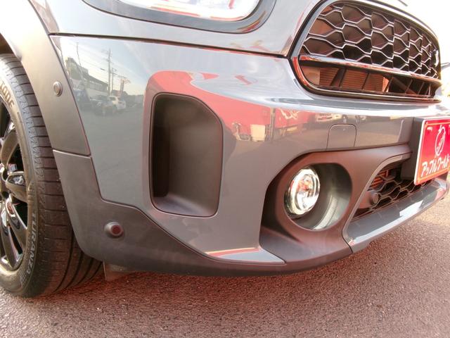 ＭＩＮＩ クーパーＳＤ　クロスオーバーオール４　オール４トリム　ペッパーｐｋｇ　置くだけ充電　パワーバックドア　純正ＨＤＤナビ　スマートキー×２　ＥＴＣ　前後ドラレコ　前席シートヒーター　Ｂカメラ　Ｂｌｕｅｔｏｏｔｈ　インテリジェントセーフティ　ウェルカムライト（69枚目）