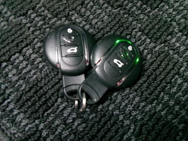 ＭＩＮＩ クーパーＳＤ　クロスオーバーオール４　オール４トリム　ペッパーｐｋｇ　置くだけ充電　パワーバックドア　純正ＨＤＤナビ　スマートキー×２　ＥＴＣ　前後ドラレコ　前席シートヒーター　Ｂカメラ　Ｂｌｕｅｔｏｏｔｈ　インテリジェントセーフティ　ウェルカムライト（79枚目）