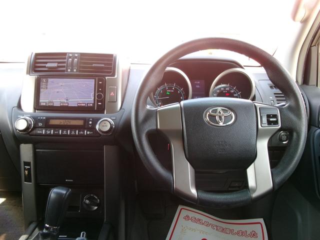 ランドクルーザープラド TX 純正ナビTV バックカメラ スマートキー×2 ETC 純正ホイール車内積込み フルセグTV Bluetooth 黒シートカバー LEDヘッド プッシュスタート クリアランスソナー 電格ミラー 社外AW(20枚目)