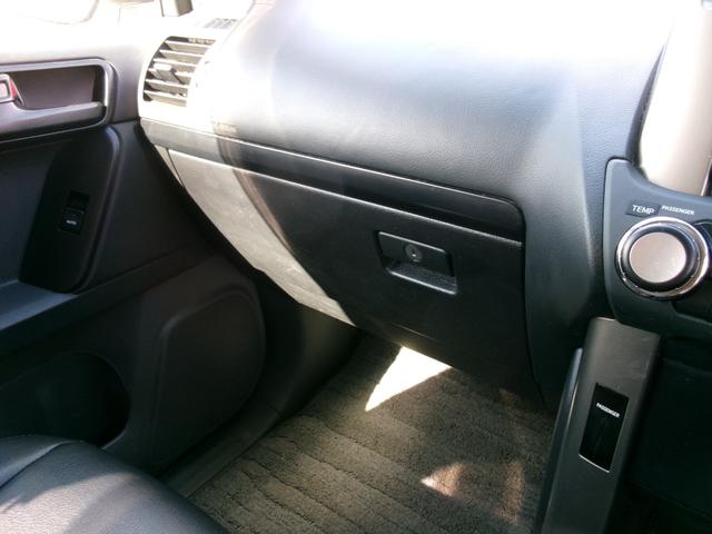 ランドクルーザープラド TX 純正ナビTV バックカメラ スマートキー×2 ETC 純正ホイール車内積込み フルセグTV Bluetooth 黒シートカバー LEDヘッド プッシュスタート クリアランスソナー 電格ミラー 社外AW(46枚目)