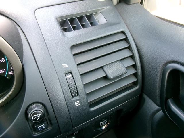 ランドクルーザープラド TX 純正ナビTV バックカメラ スマートキー×2 ETC 純正ホイール車内積込み フルセグTV Bluetooth 黒シートカバー LEDヘッド プッシュスタート クリアランスソナー 電格ミラー 社外AW(50枚目)