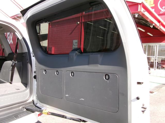 ランドクルーザープラド TX 純正ナビTV バックカメラ スマートキー×2 ETC 純正ホイール車内積込み フルセグTV Bluetooth 黒シートカバー LEDヘッド プッシュスタート クリアランスソナー 電格ミラー 社外AW(60枚目)
