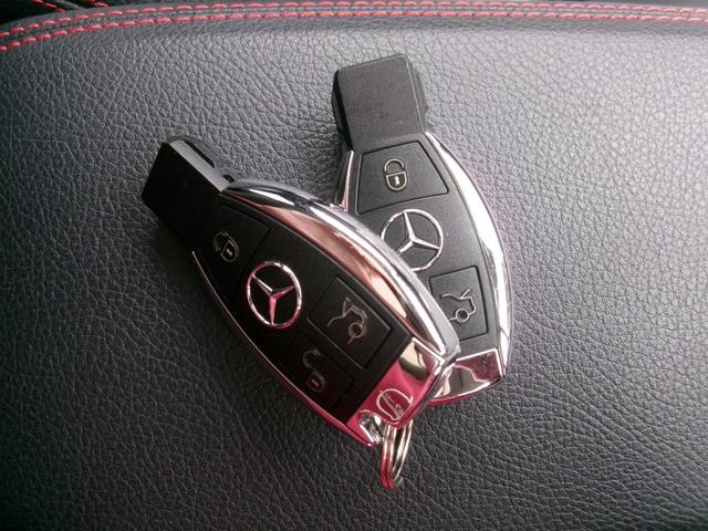 ＣＬＡクラス シューティングブレーク ＣＬＡ１８０　シューティングブレーク　ＡＭＧスタイル　ＡＭＧプレミアムパッケージ　ハーマンカードンサウンド　サンルーフ　パワーバックドア　純正ナビＴＶ　バックカメラ　スマートキー　ハーフレザー　ＥＴＣ　シートヒーター　パワーシート　パドルシフト　クルコン（79枚目）