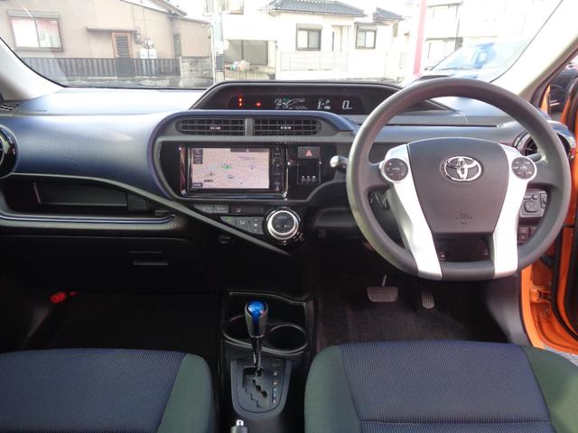 アクア Ｓ　禁煙車　純正ナビ　フルセグＴＶ（走行中ＯＫ）バックカメラ　Ｂｌｕｅｔｏｏｔｈ　ＥＴＣ　スマートキー　プッシュスタート　ドライブレコーダー前後　ルーフスポイラー　トヨタセーフティセンス　フロアマット（3枚目）