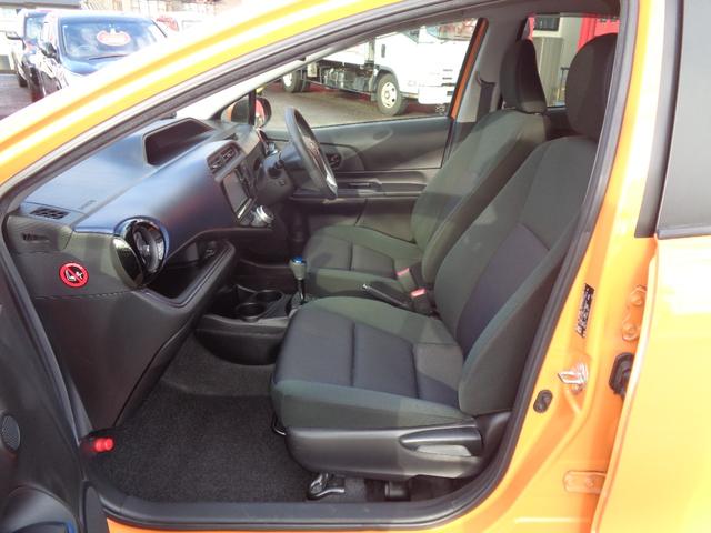 アクア Ｓ　禁煙車　純正ナビ　フルセグＴＶ（走行中ＯＫ）バックカメラ　Ｂｌｕｅｔｏｏｔｈ　ＥＴＣ　スマートキー　プッシュスタート　ドライブレコーダー前後　ルーフスポイラー　トヨタセーフティセンス　フロアマット（14枚目）