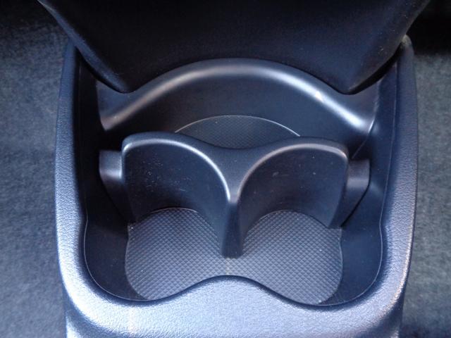 ヴィッツ Ｆ　セーフティーエディション　禁煙車　純正ナビＴＶ　Ｂｌｕｅｔｏｏｔｈ　スマートキー　プッシュスタート　ＥＴＣ　トヨタセーフティセンス　レーンディーバーチャアラート　オートマチックハイビーム　オートリトラミラー　フロアマット（26枚目）