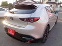 MAZDA3ファストバック 20S レトロスポーツエディション 6MT 純正エアロ(F・S・R)純正OPスーフスポイラー デジタルインナーミラー ハーフレザーシート 純正ナビTV 360°カメラ BOSEサウンド パワーシート シートヒーター 純正18AW LED(6枚目)
