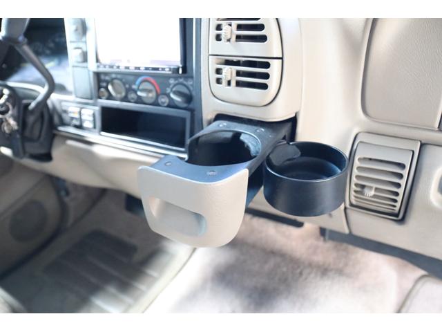 シボレータホ ＬＴ　ファイナルモデル　レザーシート　切替４ＷＤ　ＮＯｘＰＭ適合　ギブソンマフラー　ミッキートンプソン　シートヒーター　パワーシート　新品パーツ　内装ベージュ　タイヤ９分山　ボーテックエンジン　ナビ（37枚目）