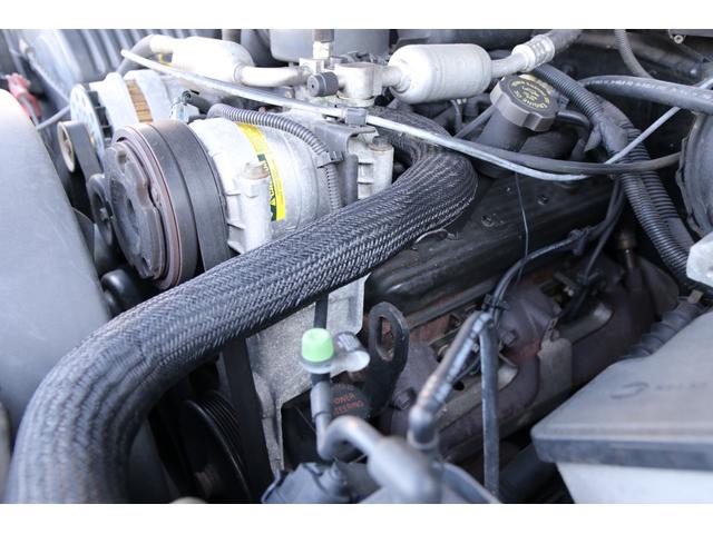 シボレータホ ＬＴ　ファイナルモデル　レザーシート　切替４ＷＤ　ＮＯｘＰＭ適合　ギブソンマフラー　ミッキートンプソン　シートヒーター　パワーシート　新品パーツ　内装ベージュ　タイヤ９分山　ボーテックエンジン　ナビ（64枚目）