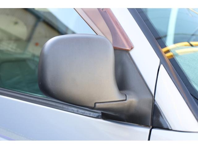 シボレーアストロ ＬＴ　ディーラー車　８ナンバー　４ＷＤ　ＬＴ　キャンピング登録　８ナンバー　ギブソンマフラー　Ｂｌｕｅｔｏｏｔｈ　バックカメラ　フリップダウンモニター　アルパインウーファー　ＴＹＣヘッドライト　キーレス（16枚目）