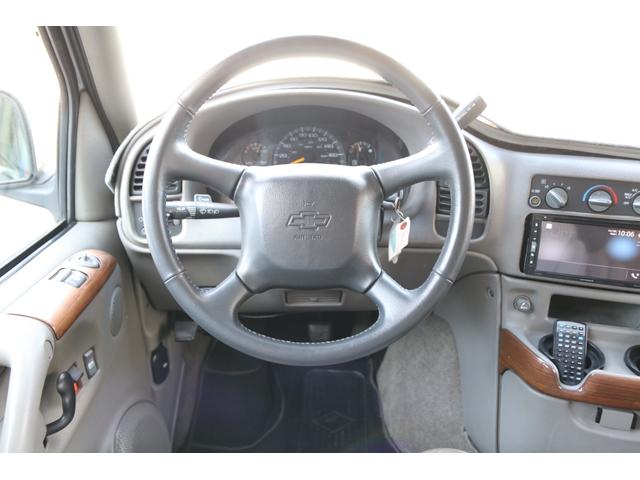 シボレーアストロ ＬＴ　ディーラー車　８ナンバー　４ＷＤ　ＬＴ　キャンピング登録　８ナンバー　ギブソンマフラー　Ｂｌｕｅｔｏｏｔｈ　バックカメラ　フリップダウンモニター　アルパインウーファー　ＴＹＣヘッドライト　キーレス（36枚目）