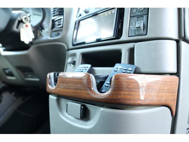 シボレーアストロ ＬＴ　ディーラー車　８ナンバー　４ＷＤ　ＬＴ　キャンピング登録　８ナンバー　ギブソンマフラー　Ｂｌｕｅｔｏｏｔｈ　バックカメラ　フリップダウンモニター　アルパインウーファー　ＴＹＣヘッドライト　キーレス（39枚目）