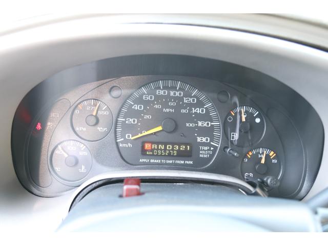 シボレーアストロ ＬＴ　ディーラー車　８ナンバー　４ＷＤ　ＬＴ　キャンピング登録　８ナンバー　ギブソンマフラー　Ｂｌｕｅｔｏｏｔｈ　バックカメラ　フリップダウンモニター　アルパインウーファー　ＴＹＣヘッドライト　キーレス（45枚目）