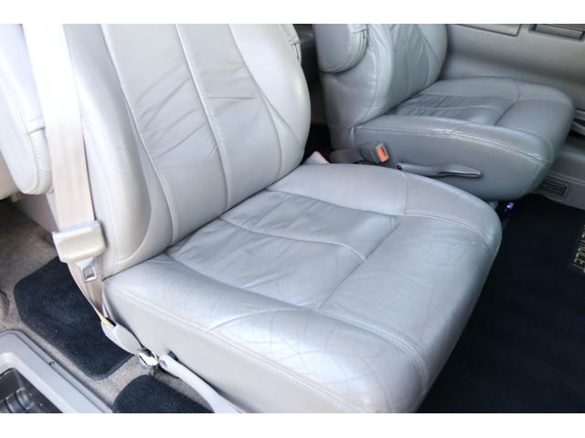 シボレーアストロ ＬＴ　ディーラー車　８ナンバー　４ＷＤ　ＬＴ　キャンピング登録　８ナンバー　ギブソンマフラー　Ｂｌｕｅｔｏｏｔｈ　バックカメラ　フリップダウンモニター　アルパインウーファー　ＴＹＣヘッドライト　キーレス（52枚目）