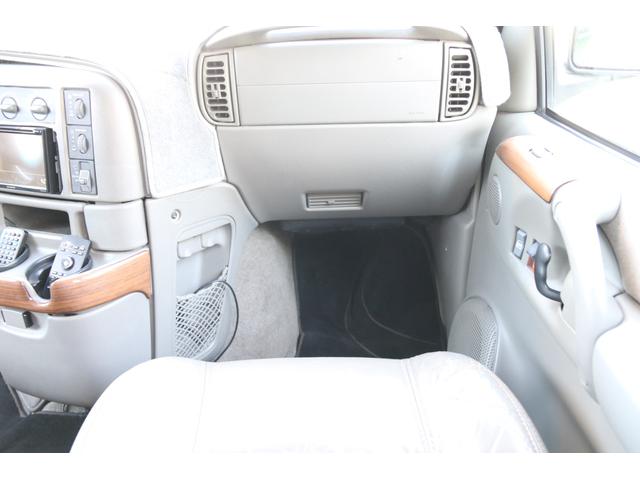 シボレーアストロ ＬＴ　ディーラー車　８ナンバー　４ＷＤ　ＬＴ　キャンピング登録　８ナンバー　ギブソンマフラー　Ｂｌｕｅｔｏｏｔｈ　バックカメラ　フリップダウンモニター　アルパインウーファー　ＴＹＣヘッドライト　キーレス（63枚目）