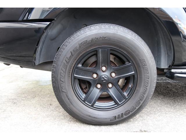 ダッジ・デュランゴ リミテッド　レザーシート　サンルーフ　シートヒーター　１ナンバー　ＮＯｘＰＭ適合　３列シート　パワーシート　バックカメラ　５７００ｃｃ　Ｖ８　ＨＥＭＩエンジン　オルタネーター　ファンカップ　サーモスタッド交換（16枚目）