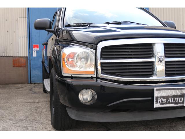 ダッジ・デュランゴ リミテッド　レザーシート　サンルーフ　シートヒーター　１ナンバー　ＮＯｘＰＭ適合　３列シート　パワーシート　バックカメラ　５７００ｃｃ　Ｖ８　ＨＥＭＩエンジン　オルタネーター　ファンカップ　サーモスタッド交換（22枚目）