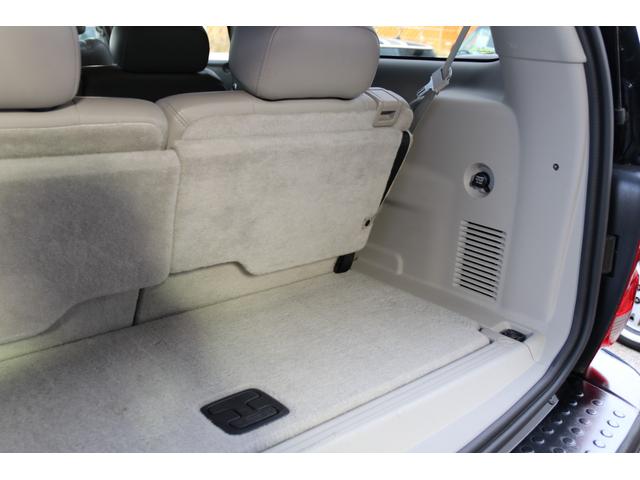 ダッジ・デュランゴ リミテッド　レザーシート　サンルーフ　シートヒーター　１ナンバー　ＮＯｘＰＭ適合　３列シート　パワーシート　バックカメラ　５７００ｃｃ　Ｖ８　ＨＥＭＩエンジン　オルタネーター　ファンカップ　サーモスタッド交換（32枚目）