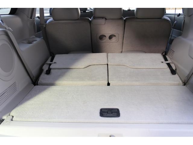 ダッジ・デュランゴ リミテッド　レザーシート　サンルーフ　シートヒーター　１ナンバー　ＮＯｘＰＭ適合　３列シート　パワーシート　バックカメラ　５７００ｃｃ　Ｖ８　ＨＥＭＩエンジン　オルタネーター　ファンカップ　サーモスタッド交換（50枚目）