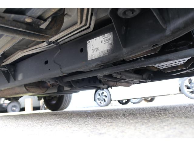 ダッジ・デュランゴ リミテッド　レザーシート　サンルーフ　シートヒーター　１ナンバー　ＮＯｘＰＭ適合　３列シート　パワーシート　バックカメラ　５７００ｃｃ　Ｖ８　ＨＥＭＩエンジン　オルタネーター　ファンカップ　サーモスタッド交換（69枚目）