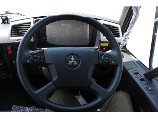 ファイター 　極東製アームロール　フロントメッキ　ベッド付き　バックカメラ　ステンレスフェンダー　ＥＴＣ　ラジコン（17枚目）