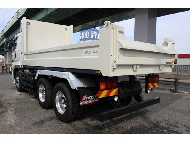 スーパーグレート 5300ボディ アルミホイール ステンレスフェンダー サイドマーカー5対 燃料タンク300L 強化ヒンジ 船底 ETC(4枚目)