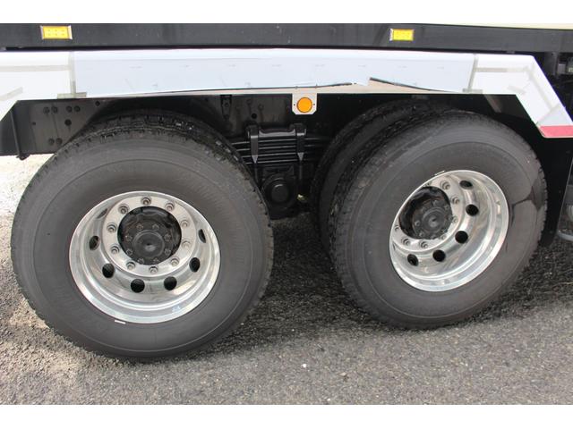 スーパーグレート 5300ボディ アルミホイール ステンレスフェンダー サイドマーカー5対 燃料タンク300L 強化ヒンジ 船底 ETC(10枚目)