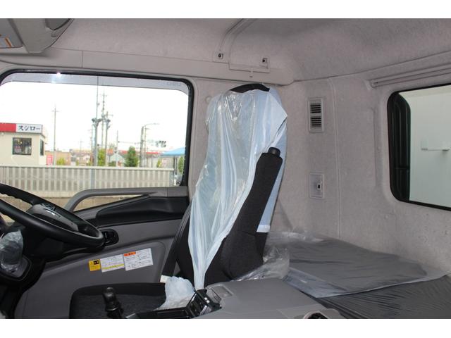 スーパーグレート 5300ボディ アルミホイール ステンレスフェンダー サイドマーカー5対 燃料タンク300L 強化ヒンジ 船底 ETC(21枚目)