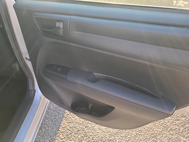 カローラフィールダー 1.5X ドライブレコーダー ナビ キーレスエントリー アイドリングストップ 電動格納ミラー CVT 衝突安全ボディ ABS ESC エアコン パワーステアリング パワーウィンドウ(26枚目)