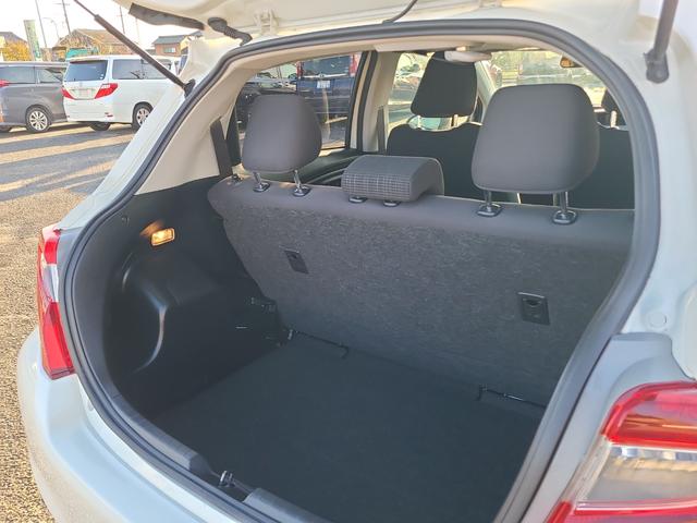 ヴィッツ F ドライブレコーダー バックカメラ ナビ TV 衝突被害軽減システム スマートキー 電動格納ミラー CVT 衝突安全ボディ ABS ESC Bluetooth エアコン パワーステアリング(30枚目)