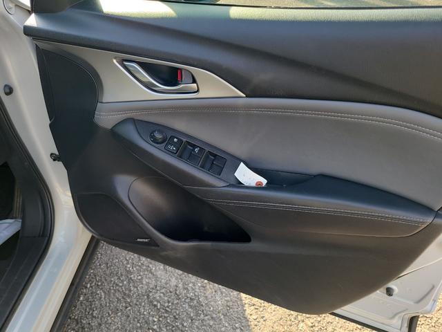 CX-3 XD プロアクティブ Sパッケージ 4WD クリアランスソナー オートクルーズコントロール レーンアシスト 衝突被害軽減システム ナビ LEDヘッドランプ アルミホイール スマートキー アイドリングストップ 電動格納ミラー AT(4枚目)