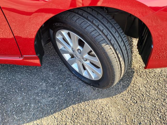 アイシス プラタナ Vセレクション ドライブレコーダー バックカメラ ナビ クリアランスソナー 両側電動スライドドア HID スマートキー 電動格納ミラー 3列シート CVT アルミホイール 盗難防止システム 衝突安全ボディ ABS(24枚目)