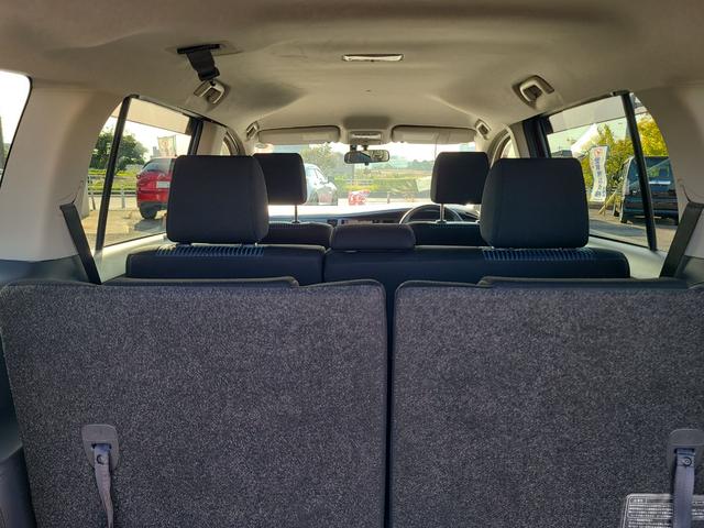 アイシス プラタナ Vセレクション ドライブレコーダー バックカメラ ナビ クリアランスソナー 両側電動スライドドア HID スマートキー 電動格納ミラー 3列シート CVT アルミホイール 盗難防止システム 衝突安全ボディ ABS(31枚目)