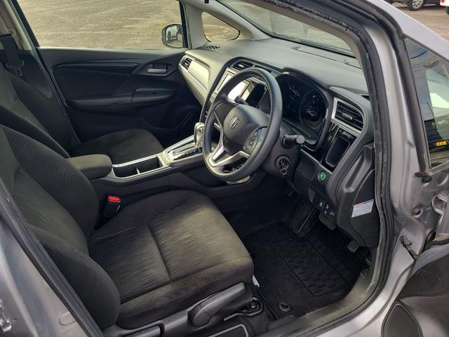 シャトル Ｇ　ホンダセンシング　ＥＴＣ　ナビ　オートクルーズコントロール　レーンアシスト　衝突被害軽減システム　アルミホイール　キーレスエントリー　アイドリングストップ　ＣＶＴ　盗難防止システム　衝突安全ボディ　ＡＢＳ　ＥＳＣ　ＣＤ（22枚目）