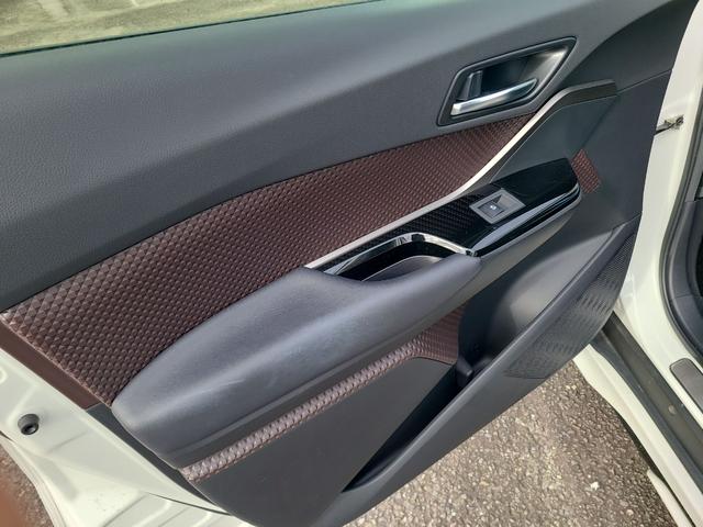 Ｃ－ＨＲ Ｇ　ＥＴＣ　バックカメラ　クリアランスソナー　オートクルーズコントロール　レーンアシスト　衝突被害軽減システム　ナビ　オートマチックハイビーム　オートライト　アルミホイール　スマートキー（35枚目）