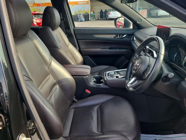 ＣＸ－８ ＸＤ　エクスクルーシブモード　ドライブレコーダー　ＥＴＣ　全周囲カメラ　クリアランスソナー　オートクルーズコントロール　レーンアシスト　パワーシート　衝突被害軽減システム　ナビ　オートライト　ＬＥＤヘッドランプ　電動リアゲート（11枚目）